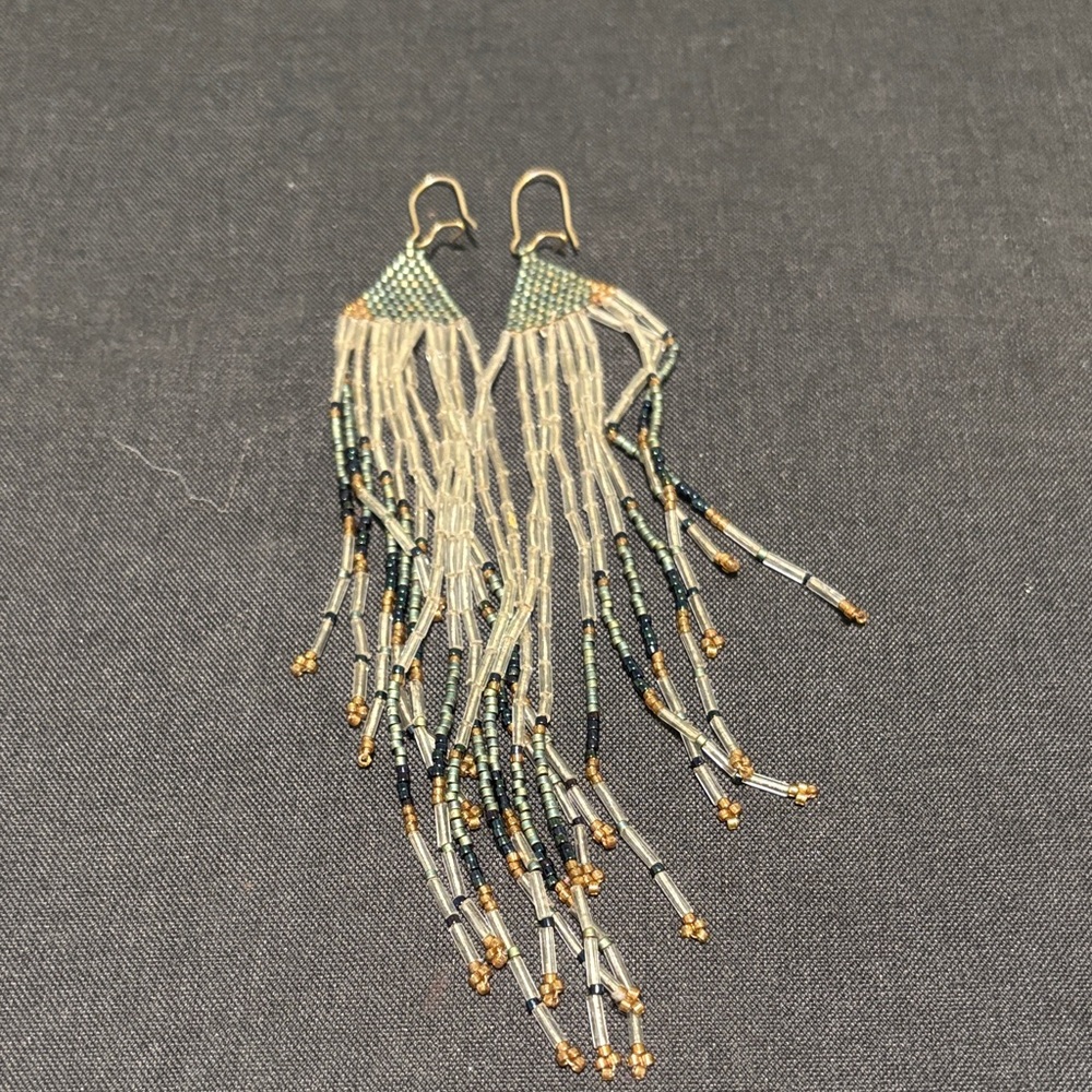 Chic Beaded Fringe Earrings in Gold and Black
